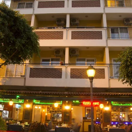 Hotell Kleopatra 3*